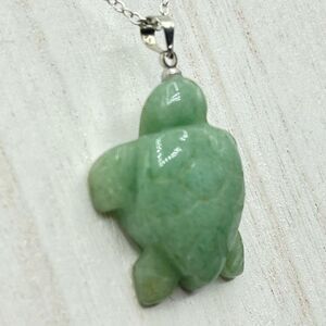 Turtle necklace green aventurine sea turtle silver plated 18” NEW handmade calm